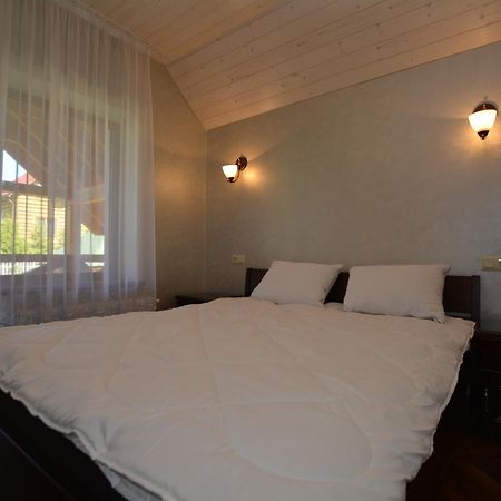 Villa Zolota Rybka Skhidnytsia Esterno foto